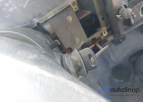 2000 Ford Ranger Super Cab z USA, uszkodzony, nr VIN 1FTYR14V8YTB02046